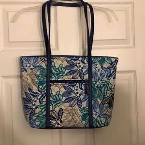 Vera Bradley tote